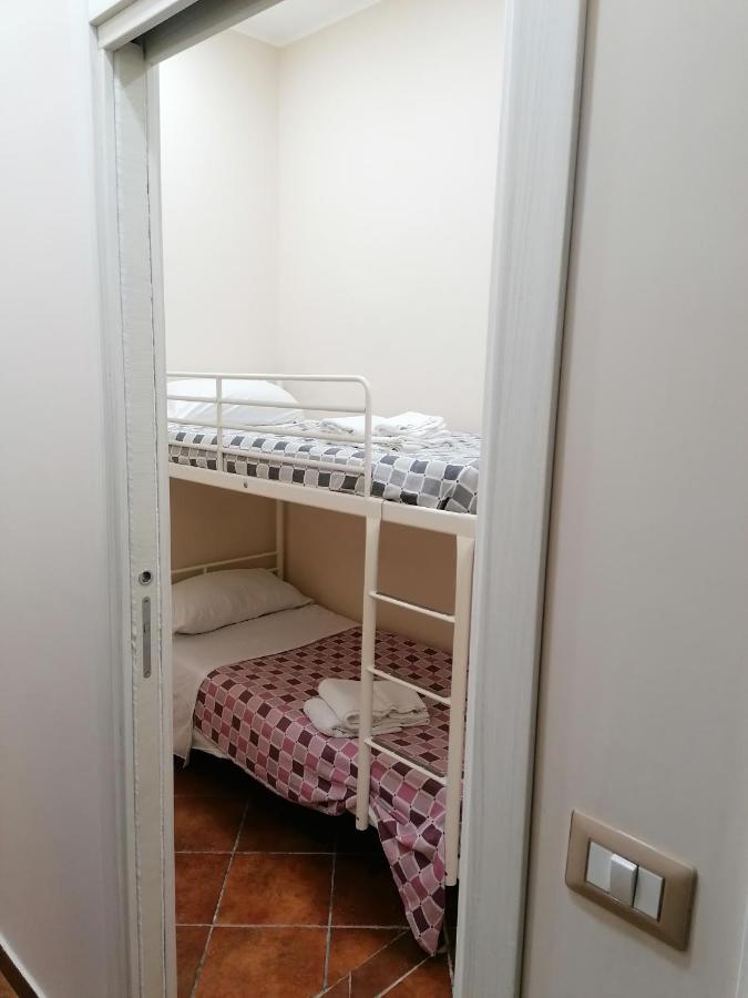Casa Amelia Bed and Breakfast Napoli Eksteriør billede